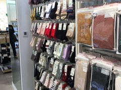 -hotwind热风(中贸广场店)