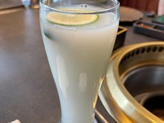 -铭牛烧肉·和牛海鲜自助(高新月牙湖店)