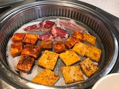 -佰烧海鲜烤肉火锅自助(世茂国际广场店)