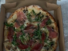 黑松露火腿披萨-Gather pizza