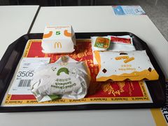 -麦当劳(呼和浩特火车站店)