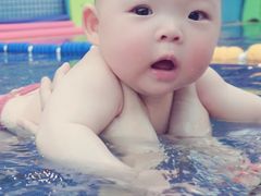 -龙格亲子游泳·水育早教运动中心(绿宝中心)