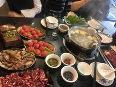 -牛一煲美食(江高店)