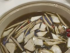 -土连锅·现熬养生汤锅(梁家巷店)