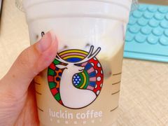 海盐芝士厚乳拿铁-瑞幸咖啡(7号国际商业中心店)