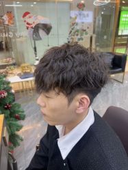 -藤野造型烫染·漂发