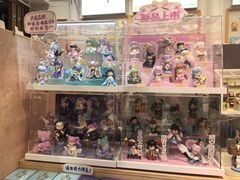 -猫的天空之城概念书店(杭州南宋御街店)