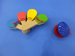 -抱抱熊托育中心(大悦城店)