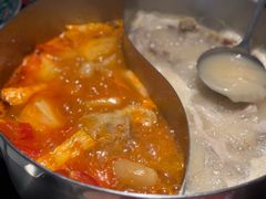 -尚尚仙·酸汤猪手·猪肚鸡火锅(华联万柳购物中心店)