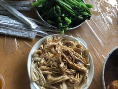 腐竹-满記土窑烧鷄波浪山莊