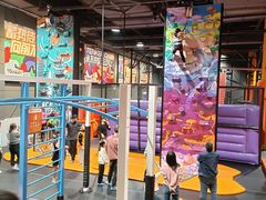 -Tenker Club弹刻极限主题公园 · 蹦床 · 团建 · 生日派对(大关店)