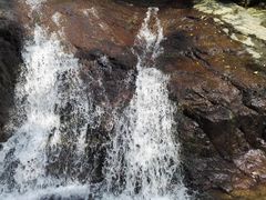 -藏龙百瀑漂流