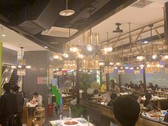 大堂-洪氏嗨捞·猪肚鸡火锅(阳光天地店)