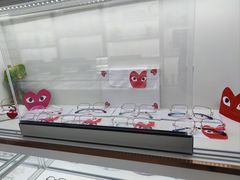 -翰佐蔡司小乐圆·依视路星趣控·暴龙眼镜折扣店