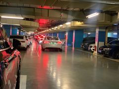 -上海来福士广场-停车场