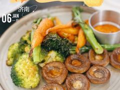 时令蔬菜-翠娜家· Trina’s西餐厅(高新万达店)