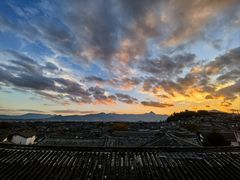 -阿婆情腊排骨火锅·野生菌季(古城旗舰店)