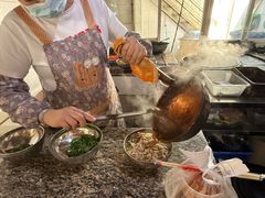 -正宗杨记普洱酸醋米线(总店)