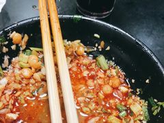 -肖肖酸萝卜鱼火锅(总店)