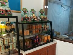 面包甜点陈列柜-7号里低糖生日蛋糕(南阳路店)