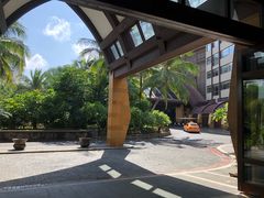 -三亚湾海居铂尔曼度假酒店