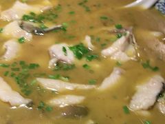 -渝信川菜 · 川味家常菜(长安店)