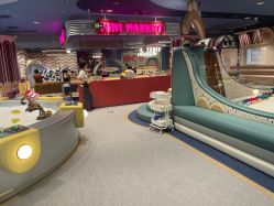 -奈尔宝家庭中心·亲子餐厅(北京东坝万达店)