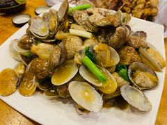 姜葱炒花蛤-京朋串屋·烧烤(望京西路总店)