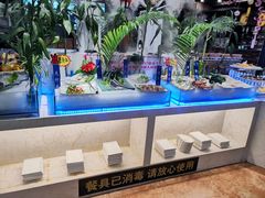 -悦巷海鲜自助铁板烧(秦皇东大街店)