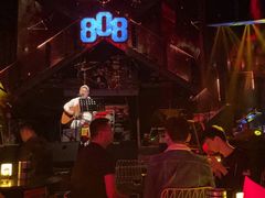 -808 LiveHouse