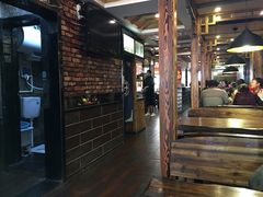 -万和春排骨砂锅米饭(湖北路店)