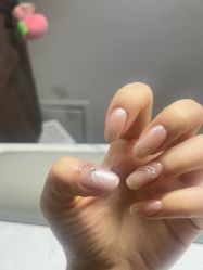 -小黑瓶美甲美睫