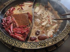 -张记老码头重庆老火锅(磨店老街店)