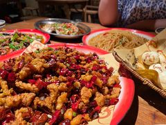 -泥糊破店小酒馆·团建聚餐(南京西路店)