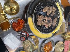 -胡悦里韩式烤肉(芝罘万达广场店)