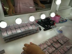 -4iNLOOK美瞳店(龙之梦购物中心虹口店)