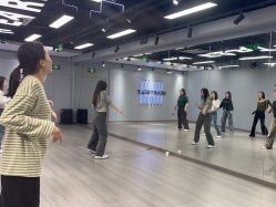 -Heartbeat舞蹈工作室