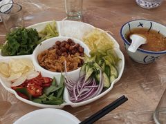 -官塘陈记鱼生·潮汕砂锅粥·牛肉火锅(潮枫路总店)