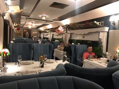 大堂-火车头法国西餐厅