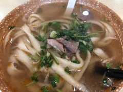 -伊鼎牛肉面(潍坊路店)