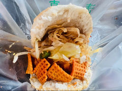 -三兄弟高炉烧饼