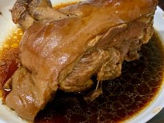 -金卯白肉罩火烧