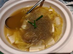 白菜粉条炖豆腐-巴扎美食·新疆菜·西域歌舞表演餐厅(新疆大厦店)