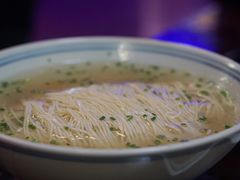 枫镇白汤面底-同得兴 Since·1995 传统苏式面馆(嘉馀坊店)