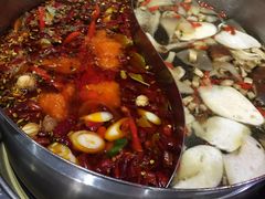 -乐山串串香老火锅(鼓楼店)