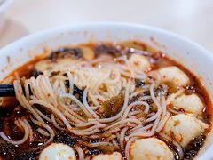 -老滕家过桥米线(金鱼胡同店)