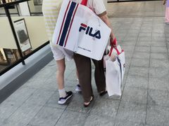 -宁波杉井奥特莱斯广场