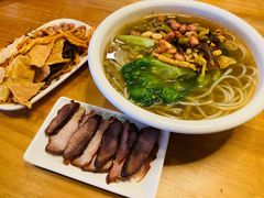 -水平有限螺蛳粉(宏达大厦店)