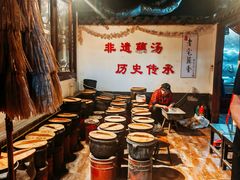 -老宅藕香·湖北菜·非遗藕汤·武昌鱼(黄鹤楼景观店)