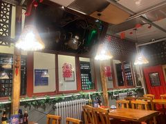 -旺角小渔村·海肠捞饭开创者(环山路店)